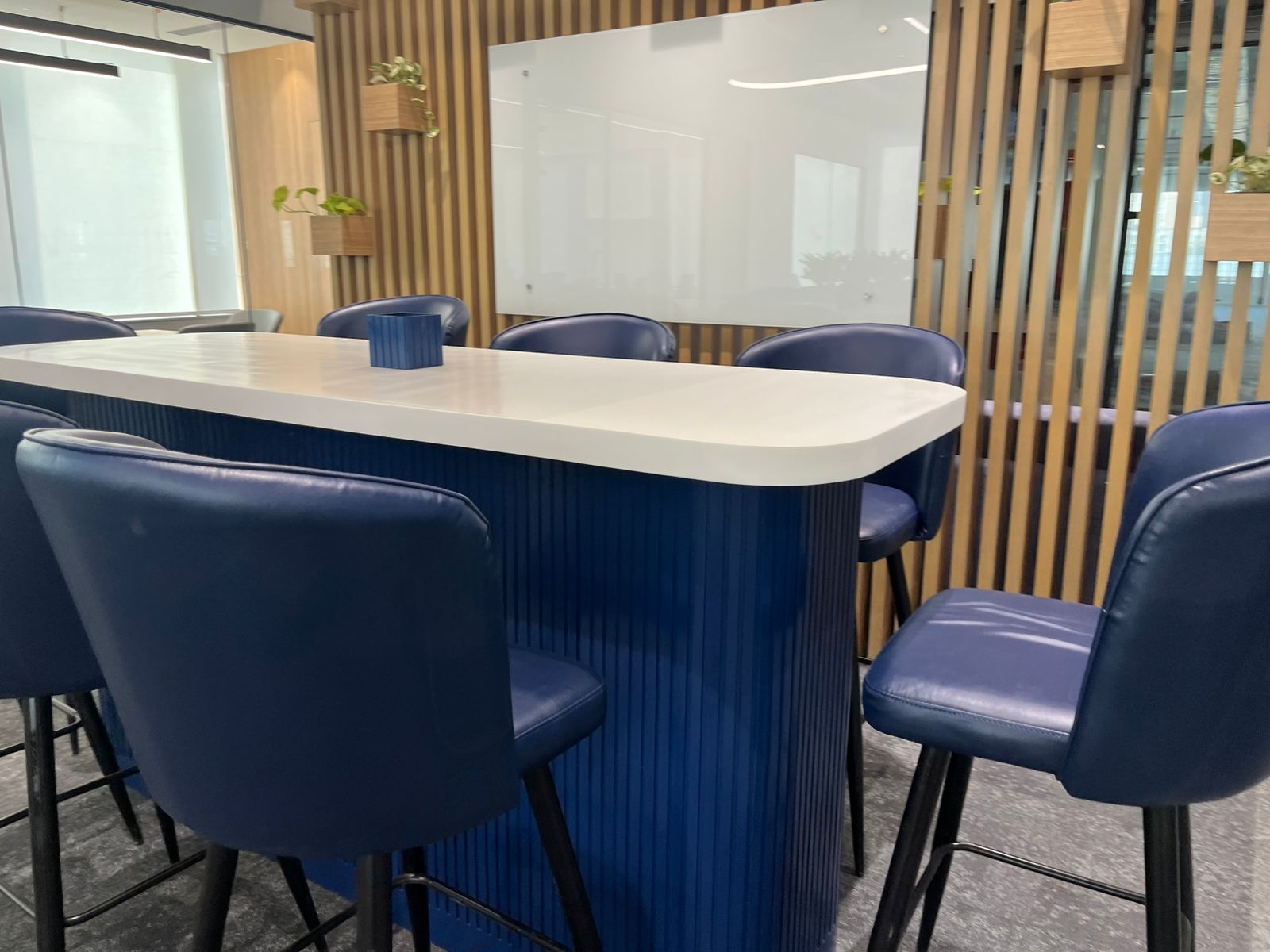 Global Green Interior Design Company Logo - Sustainable Design Experts